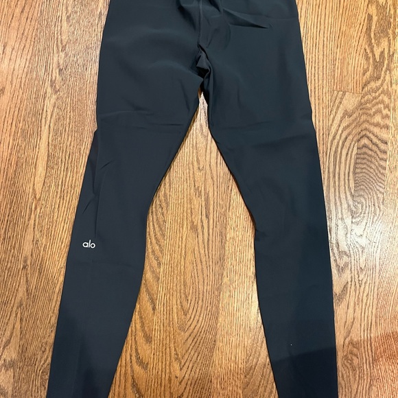 ALO ripped leggings - Picture 2 of 5